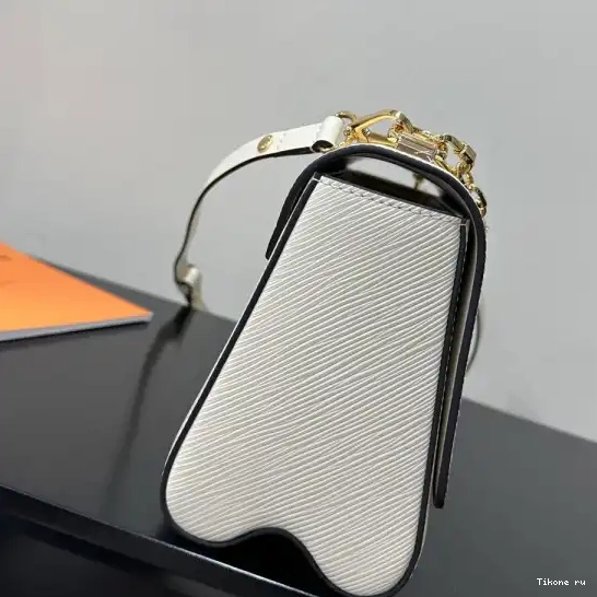 Cheap MM VUITTON LOUIS TWIST 0509